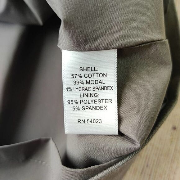 Banana Republic stretch crossover career A-line skirt sz 4 - Picture 7 of 7